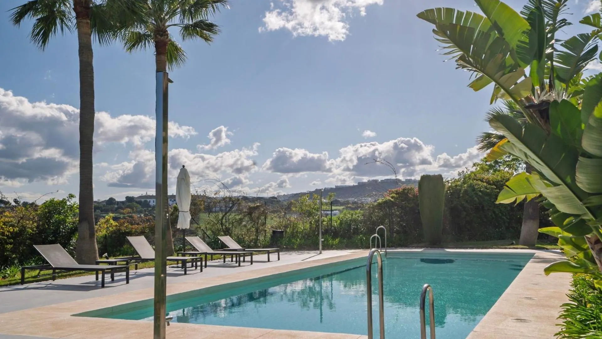 Elegant 2-Bedroom Apartment In The Prestigious Finca Cortesin Resort Buenas Noches إسبانيا