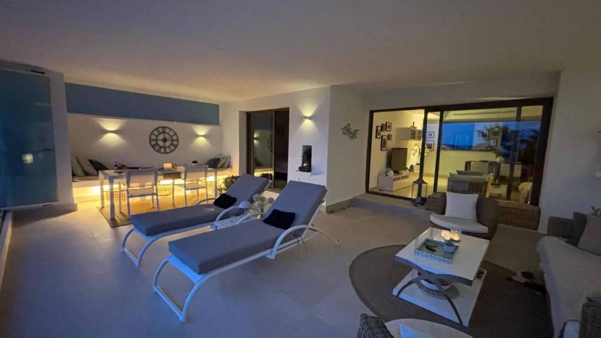 Elegant 2-Bedroom Apartment In The Prestigious Finca Cortesin Resort Buenas Noches