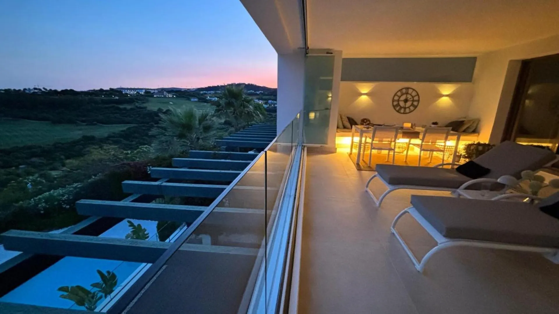 Elegant 2-Bedroom Apartment In The Prestigious Finca Cortesin Resort Buenas Noches إسبانيا